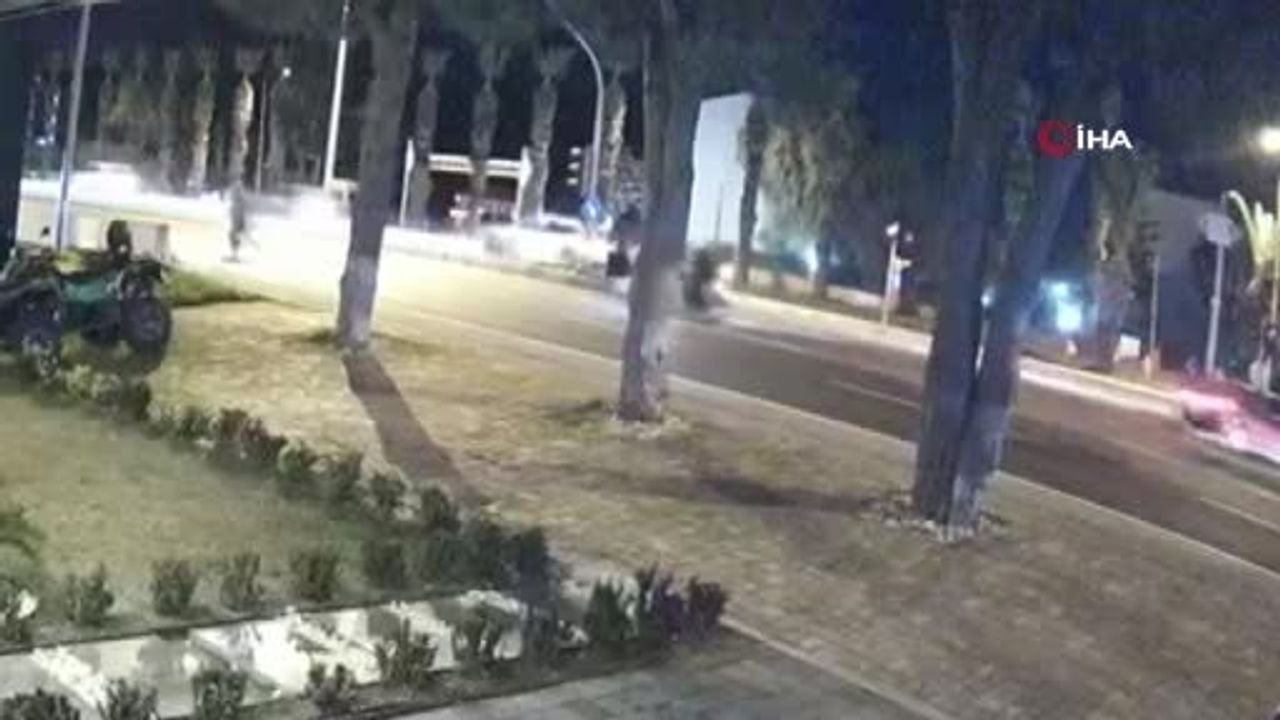 Seferihisar'da otomobilin çarptığı motosiklet sürücüsü yaşamını yitirdi