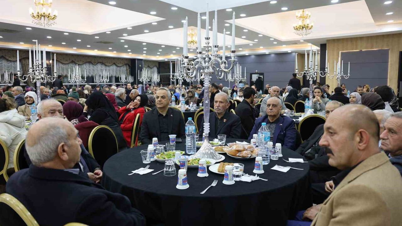 Şehit aileleri ve gaziler EMŞAV Elazığ buluşmasında bir araya geldi