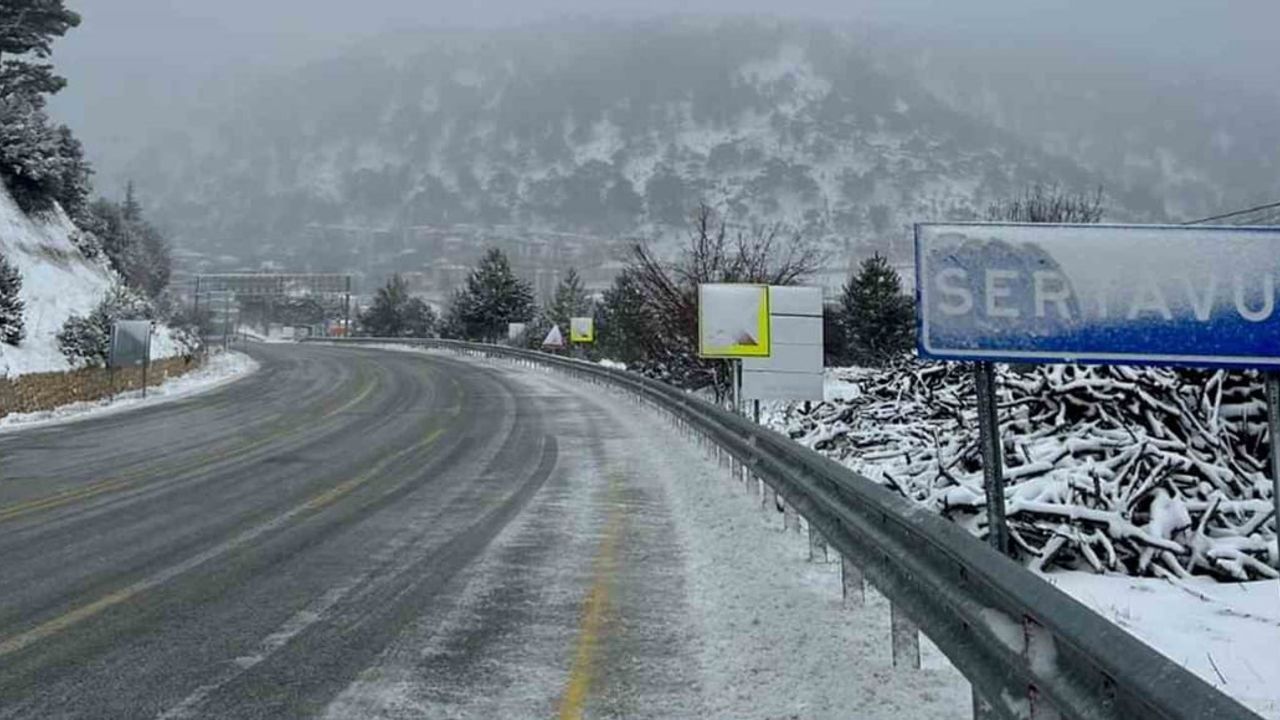Sertavul Geçidi'nde ulaşım kontrollü sağlanıyor