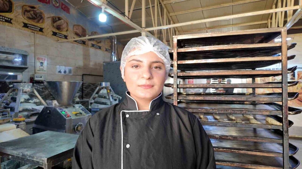 Siirt'te meslek lisesinin fırını yıllık 2 milyon lira ciro sağlıyor