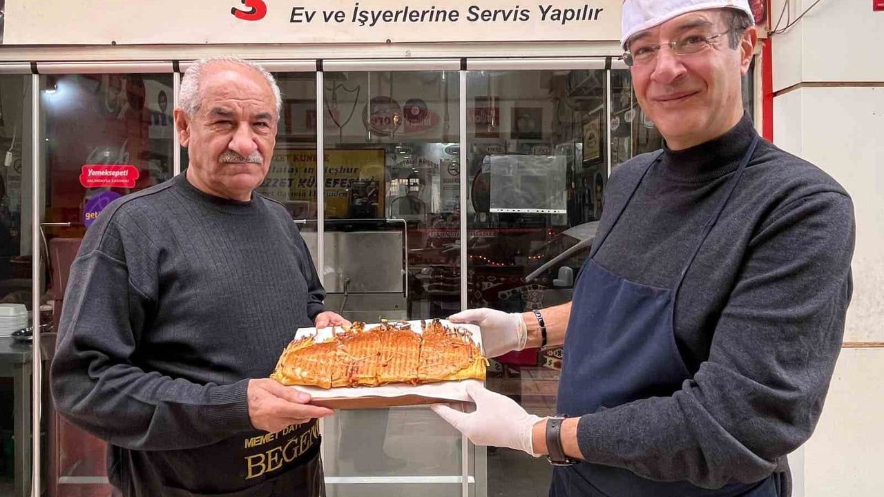 Siirt'te 'Şefin Tavsiyesi' 650 gr'lık tostu 600 TL'ye satılıyor