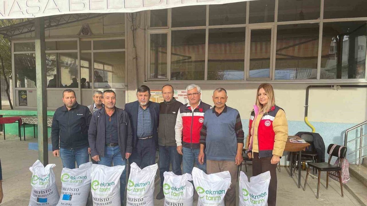 Simav’da 39 üreticiye yem bezelyesi tohumu desteği