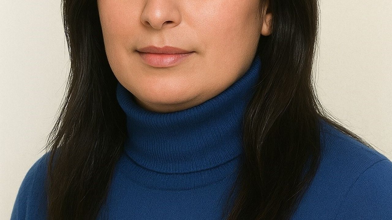 Sınıf Öğretmeni Neziha Asoğlu Son Yolculuğuna Uğurlandı