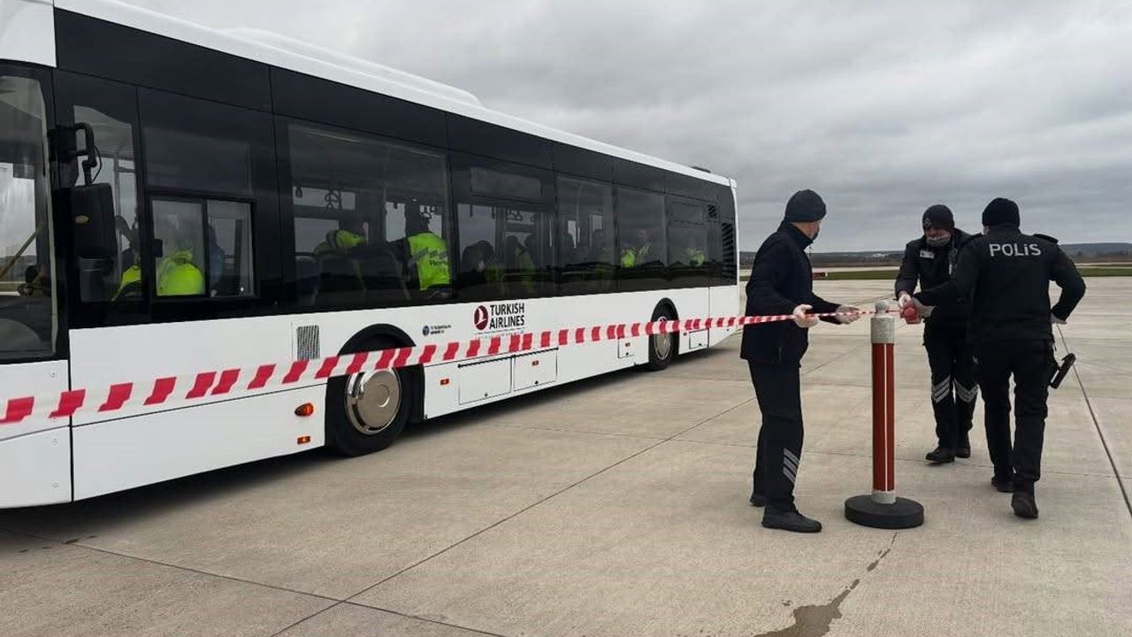 Sinop Havalimanı'nda acil durum tatbikatı başarıyla tamamlandı