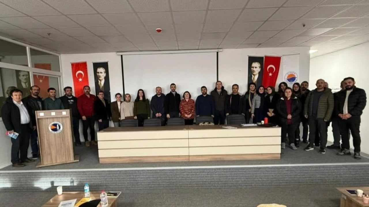 Sinop Üniversitesi'nde "Eğiticiler için Etkili Öğretim Sertifika Programı" tamamlandı