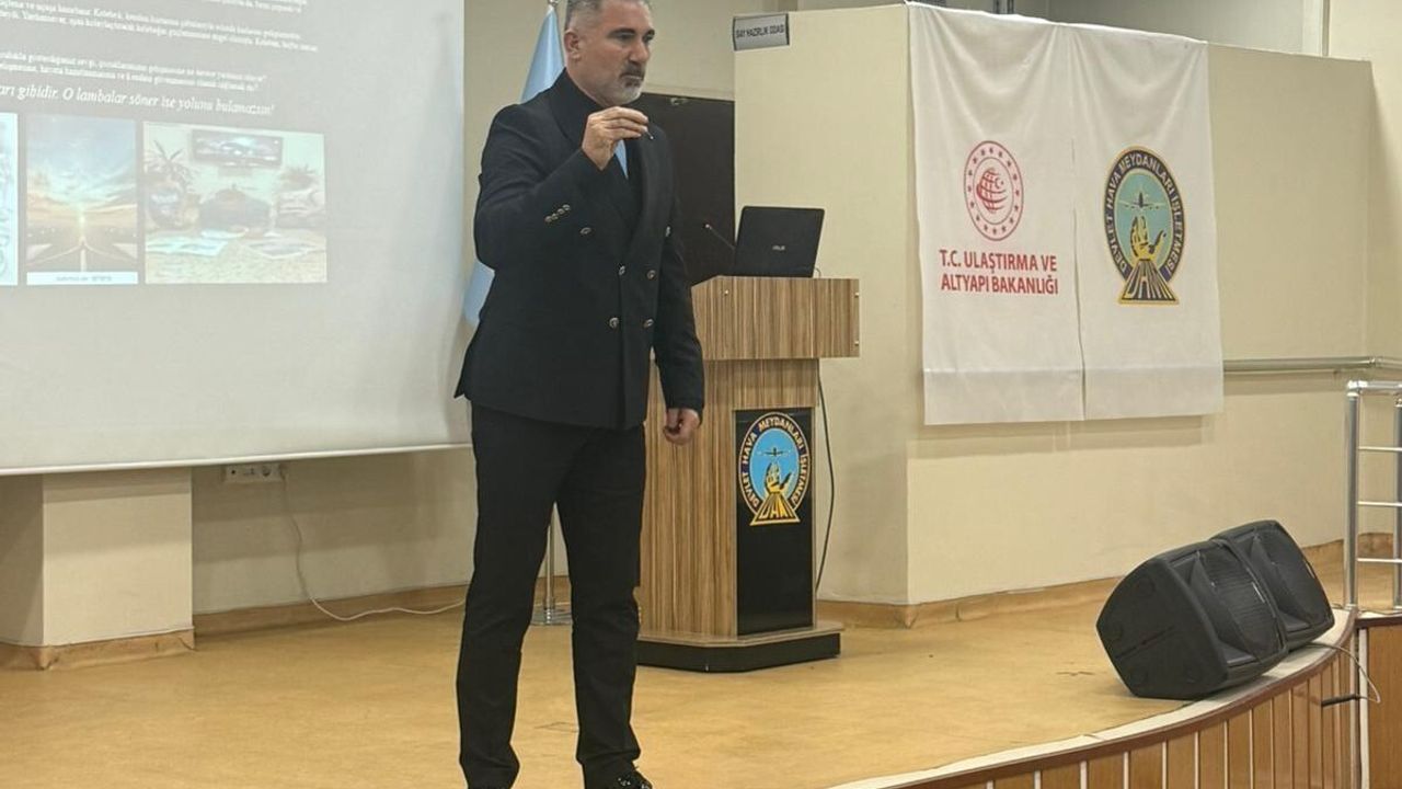 Şırnak Şerafettin Elçi Havalimanı'nda 'Aile Yılı' Konferansı
