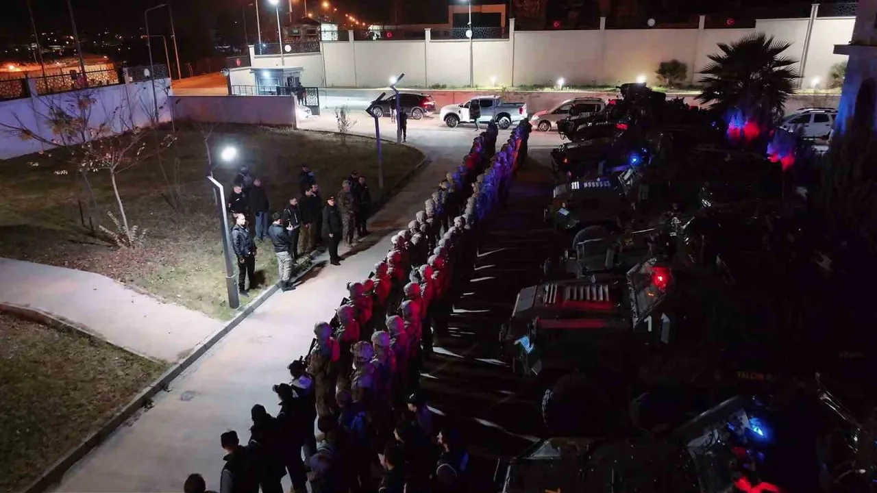 Şırnak’ta yılbaşı önlemleri sıkı: 2 bin 26 emniyet görevlisi sahada