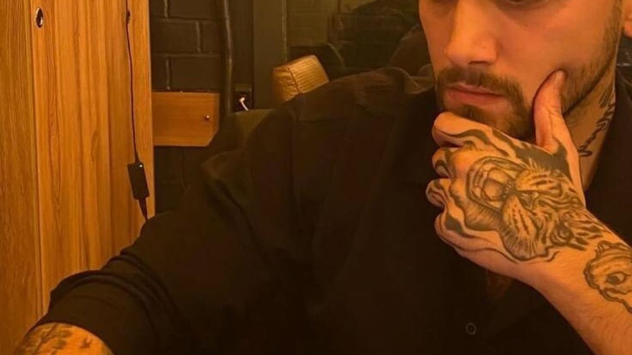 Şişli'de kaldırıma çıkan aracın çarpmasında hayatını kaybeden Hakan Dündar defnedildi