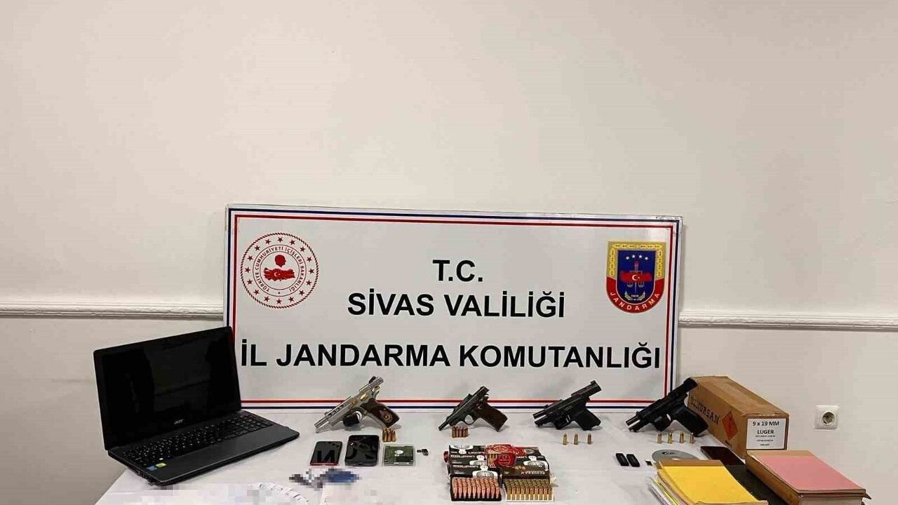 Sivas'ta tefecilik operasyonu: 3 kişi tutuklandı