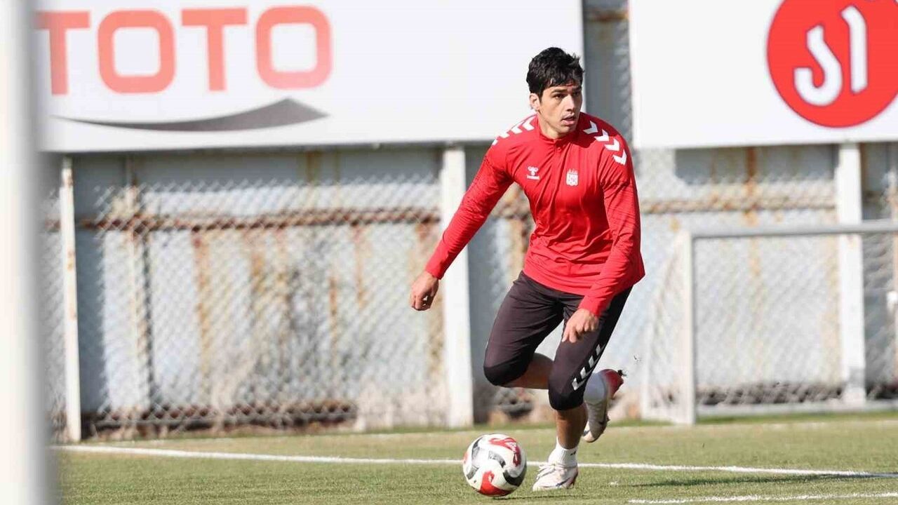 Sivasspor, Aliağa FK maçının hazırlıklarına başladı