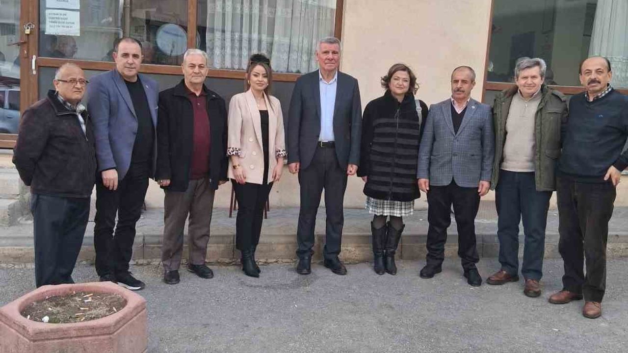 Sivrihisarlı muhtarlar ES SİVDER'de toplandı