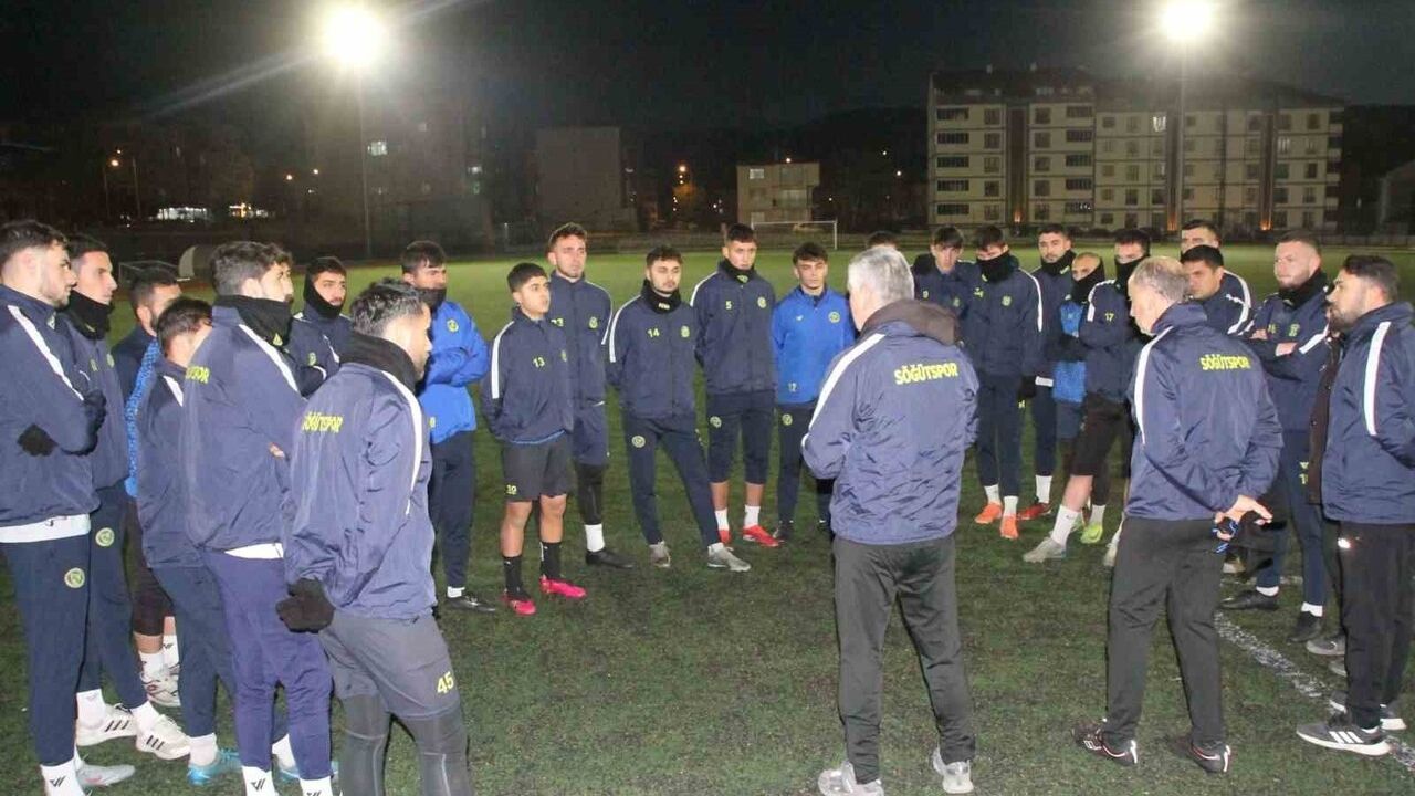 Söğütspor'da Savaş Akgün ilk idmanına çıktı