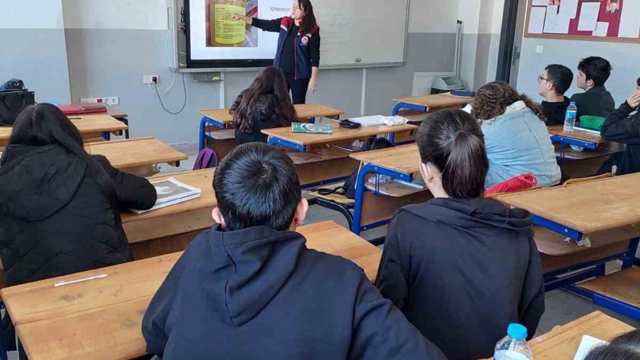 Söke'de Öğrencilere Gıda Okuryazarlığı ve Etiket Okuma Eğitimi