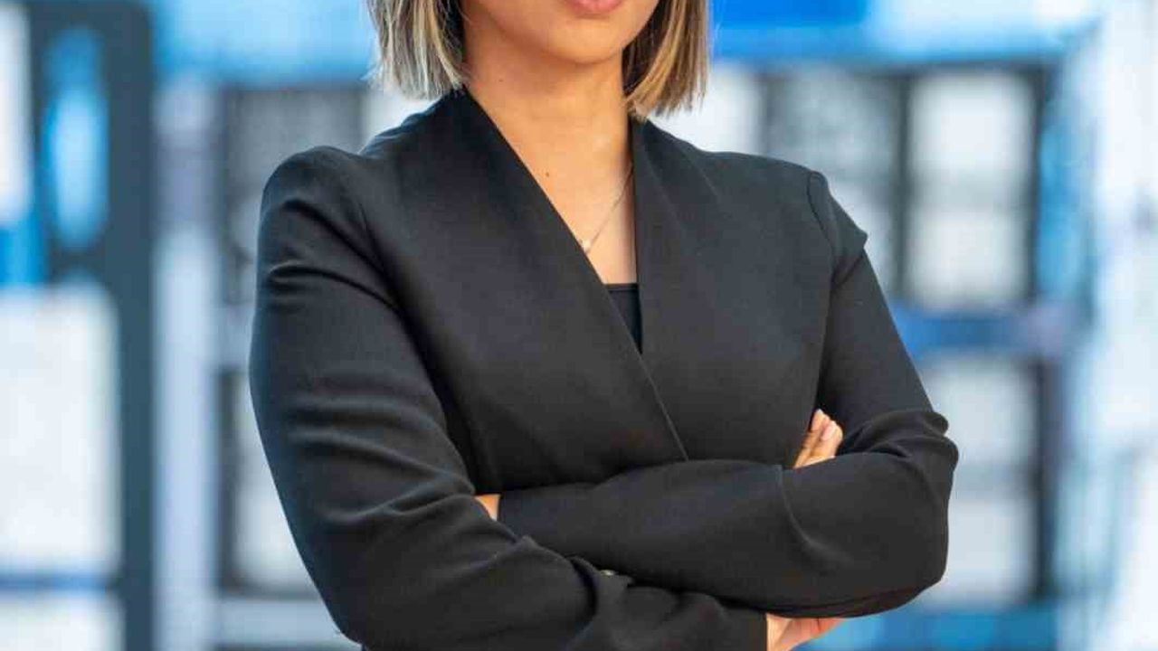 Sosyal medyanın baskısı gençleri yalnızlığa ve yapay kimliklere itiyor