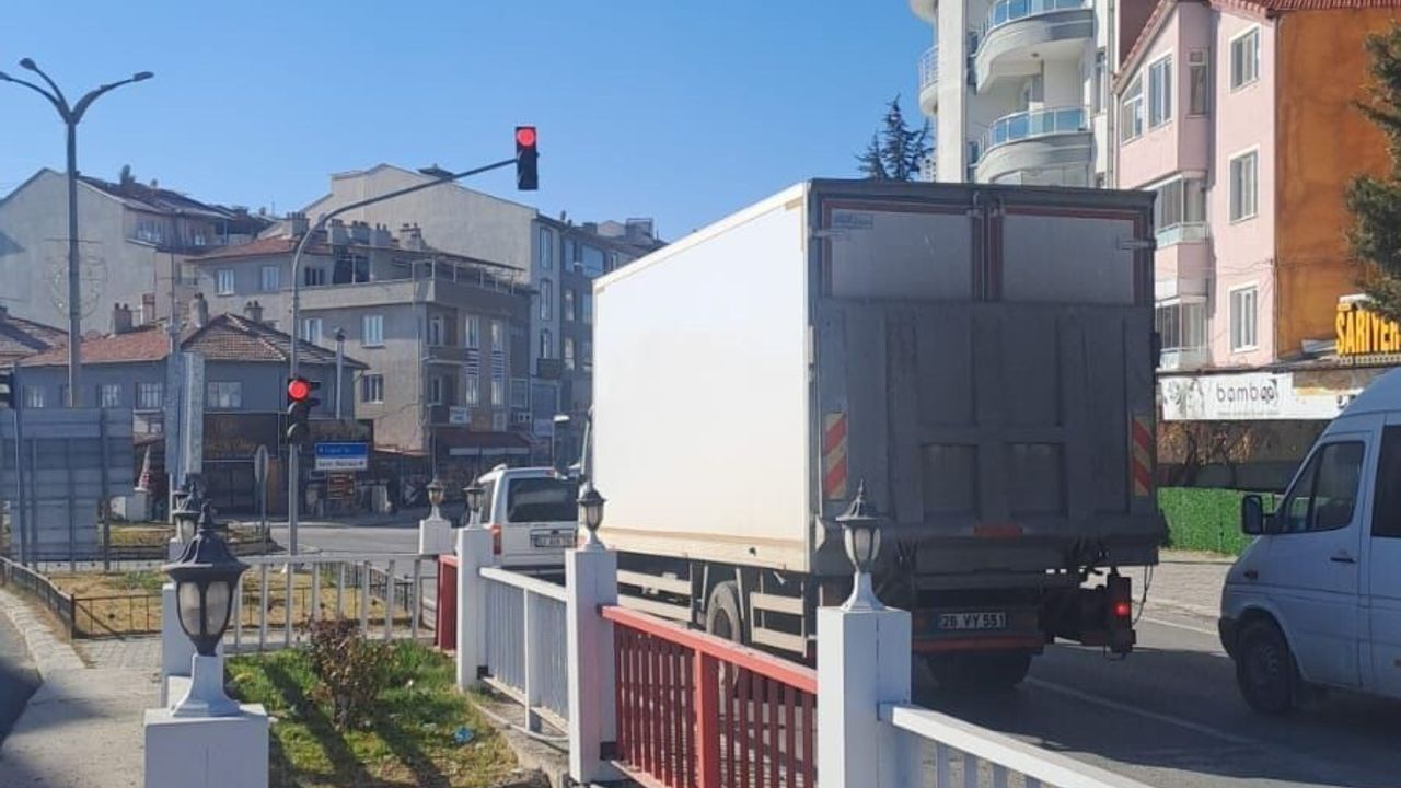 Şuhut’ta dron destekli trafik denetimi yapıldı