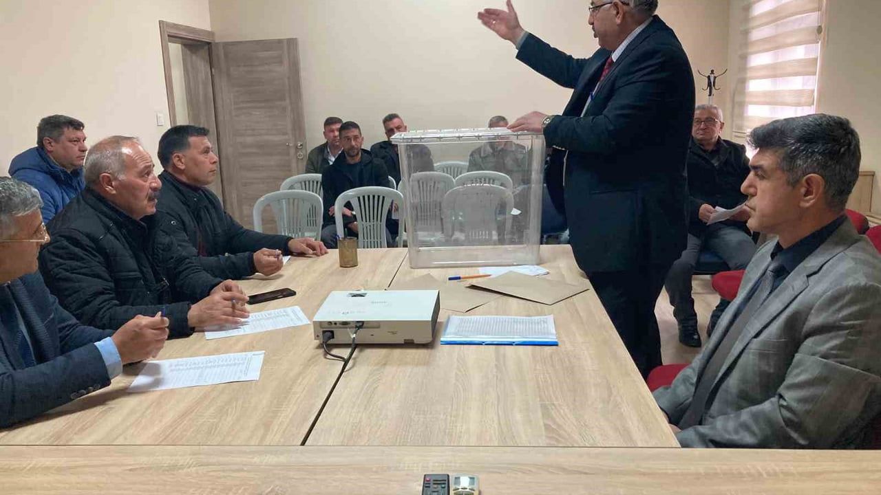 Sultandağı SYDV Mütevelli Heyeti’ne muhtar üyeler seçildi