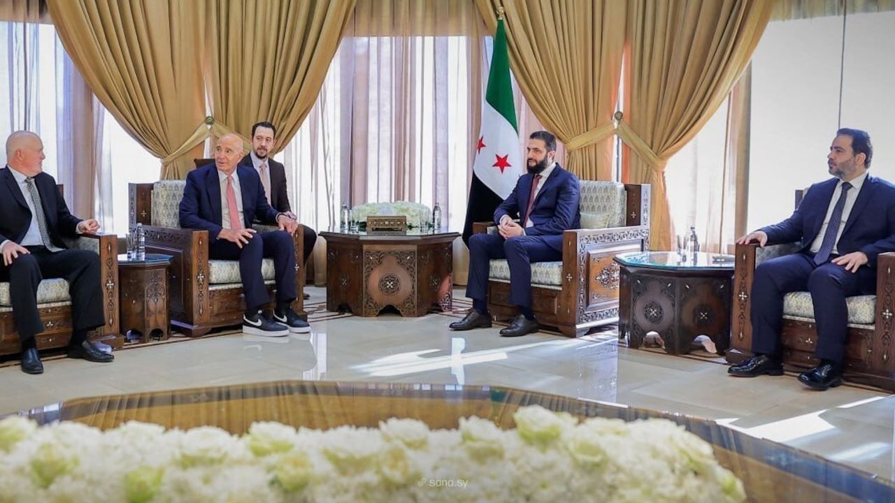 Suriye Devlet Başkanı Ahmed eş-Şara, Tom Barrack'ı Kabul Etti