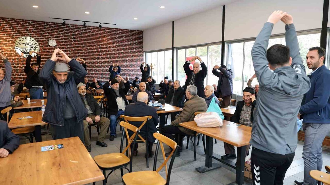 Talas’ın Çınarları kültür evlerinde hareketle buluşuyor