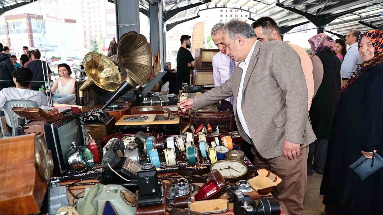 Talas’ta Antika Pazarı 14 Aralık Pazar Yeniden Açılıyor