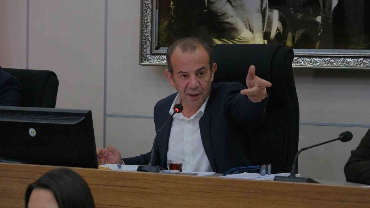 Tanju Özcan’dan Faruk Özlü’ye Yanıt: "O giderken biz o yoldan dönüyorduk"