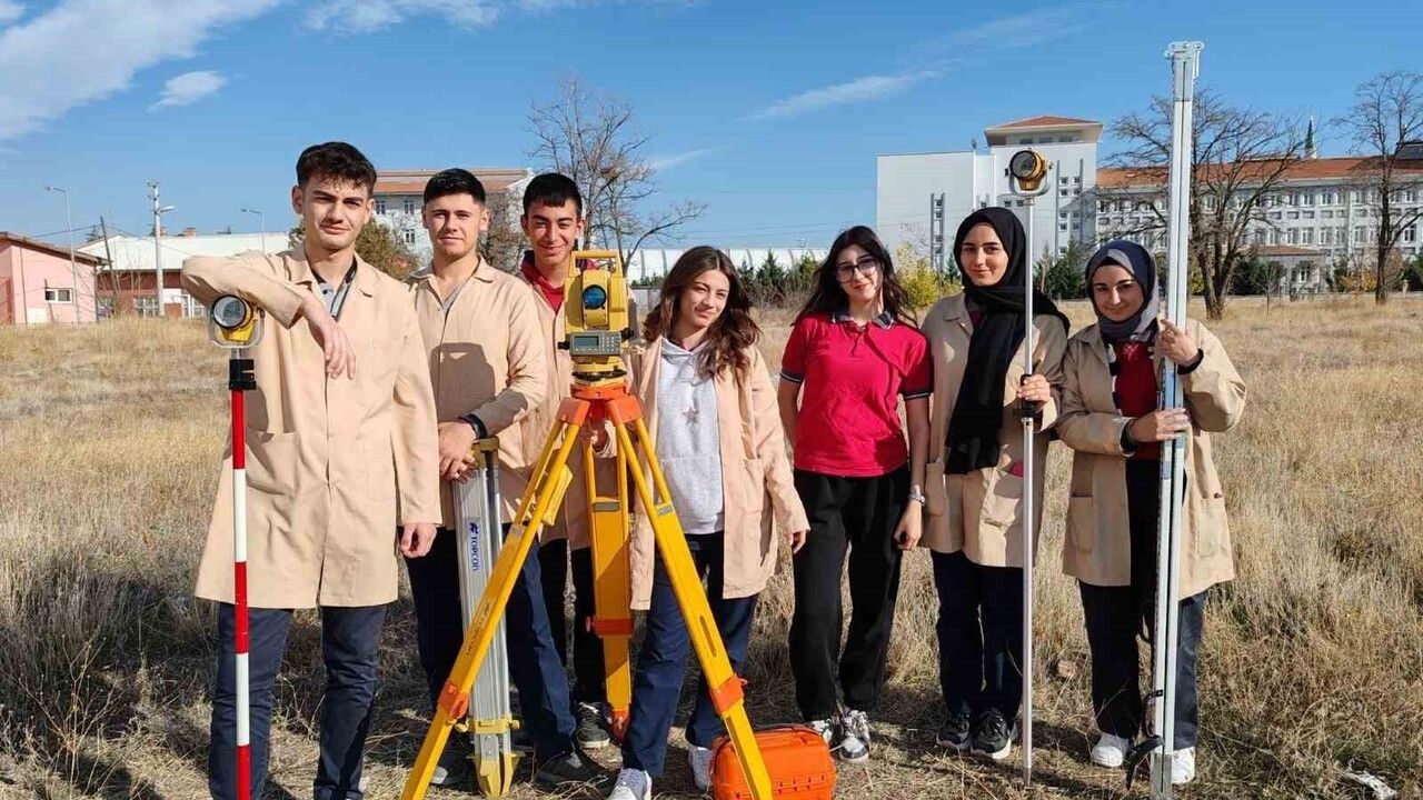 Tapu Müdürlüğü Staj Programıyla Geleceğin Tapu Memurları Hazırlanıyor