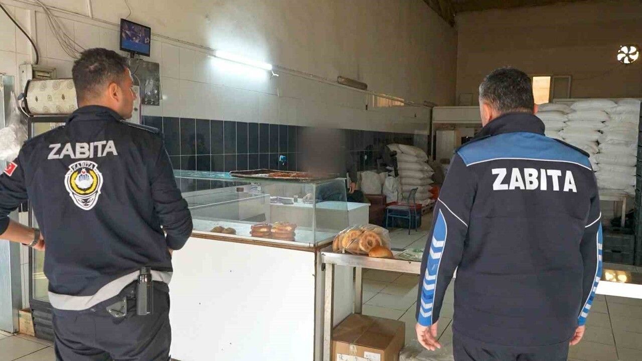 Tarsus'ta okul kantinine ürün veren imalathane hijyen ihlali nedeniyle mühürlendi