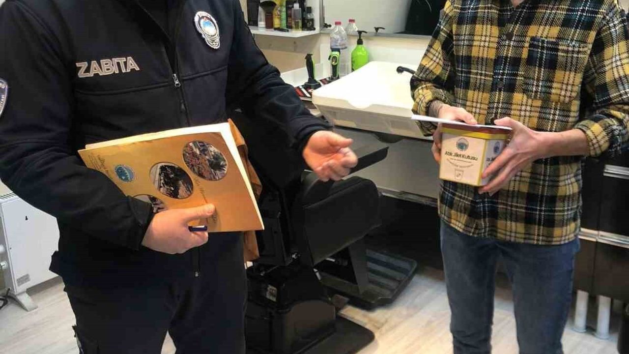 Taşköprü Belediyesi kuaför ve berberlerdeki atık jiletleri topluyor