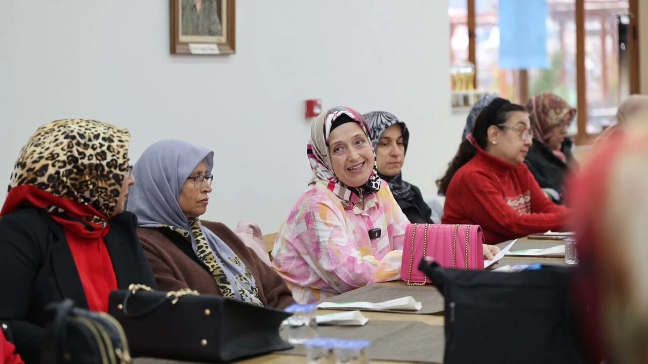 Tavas Belediyesi'nin Ücretsiz Beslenme Danışmanlığı 1 Yılda 500'den Fazla Kişiye Ulaştı