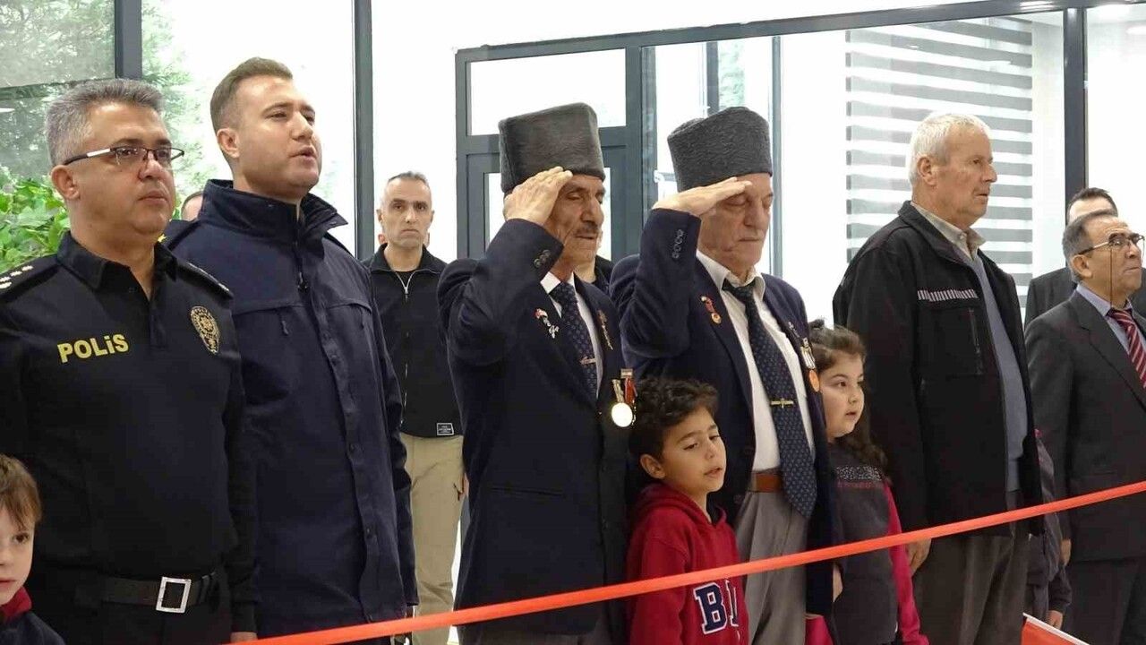 Tavşanlı'da Çanakkale ruhu sergiyle anıldı