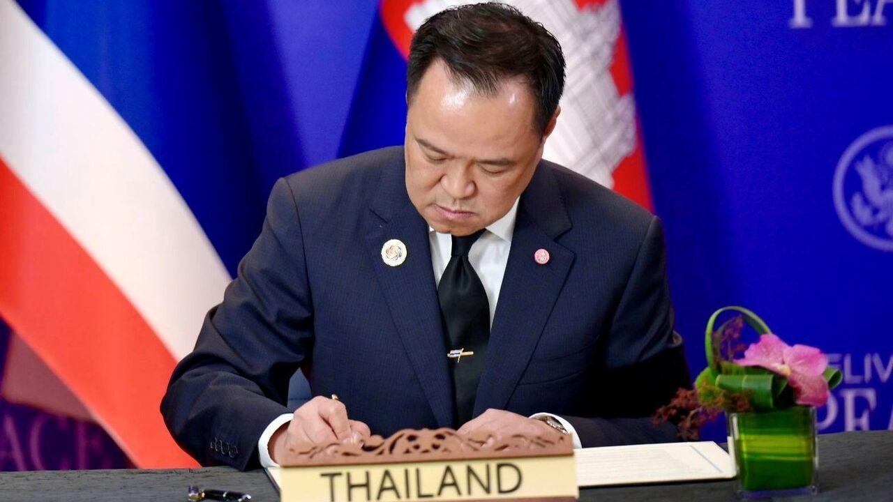 Tayland'ta parlamento feshedildi, erken seçim süreci başlatıldı