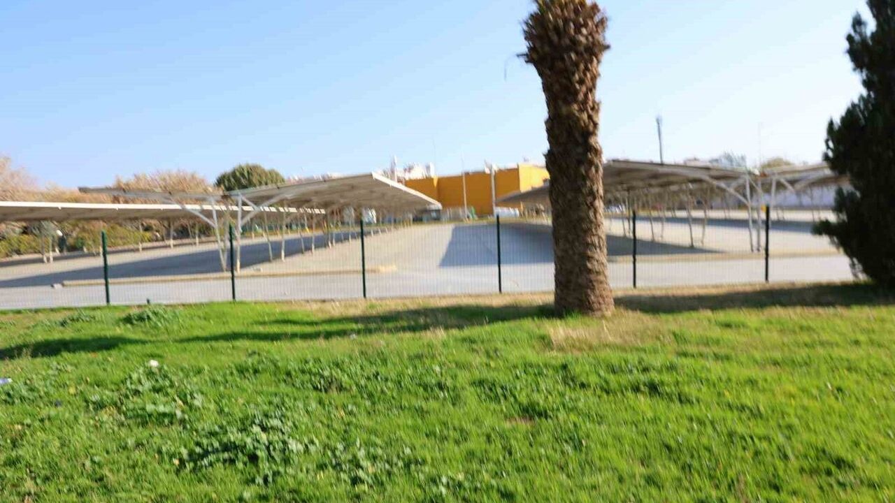 Tesco Kipa, Aydın'daki ücretsiz otoparkı kapattı