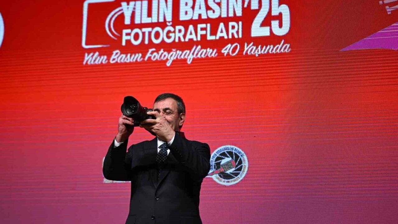 TFMD'nin Yılın Basın Fotoğrafları'nda 25 ödül verildi