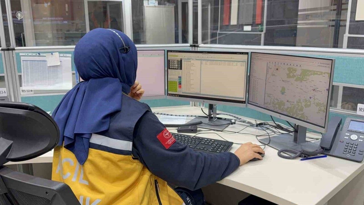 Tokat'ta 112 yönlendirmesiyle 1 aylık bebeğin hayatı kurtuldu