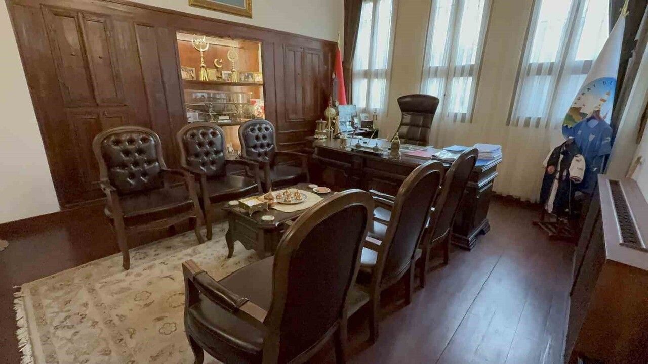 Tokat'ta makam odasına dinleme cihazı: 2 şüpheli için tutuklama talebi