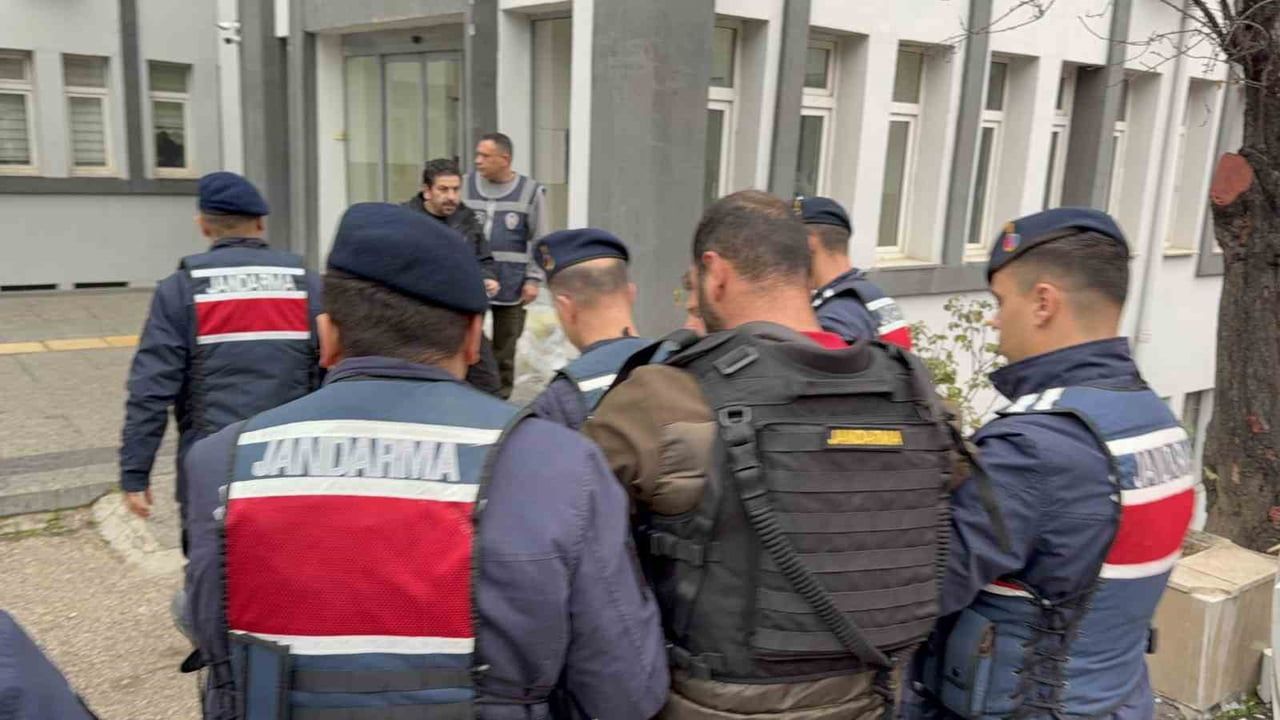 Tokat'ta silahlı kavgada 2 kişi hayatını kaybetti, 2 şüpheli adliyeye sevk edildi