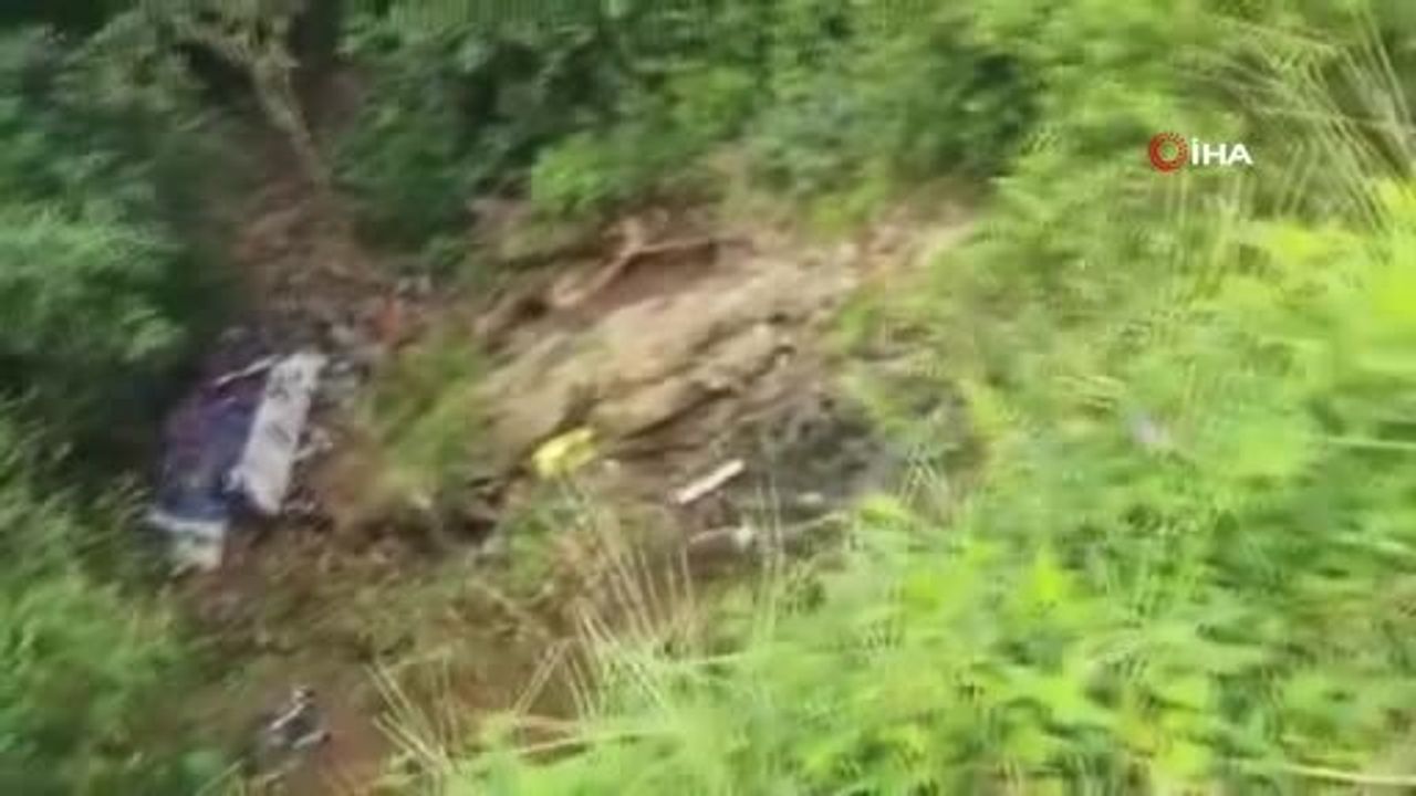 Tolu'da okul otobüsü uçuruma yuvarlandı: 17 ölü, 20 yaralı