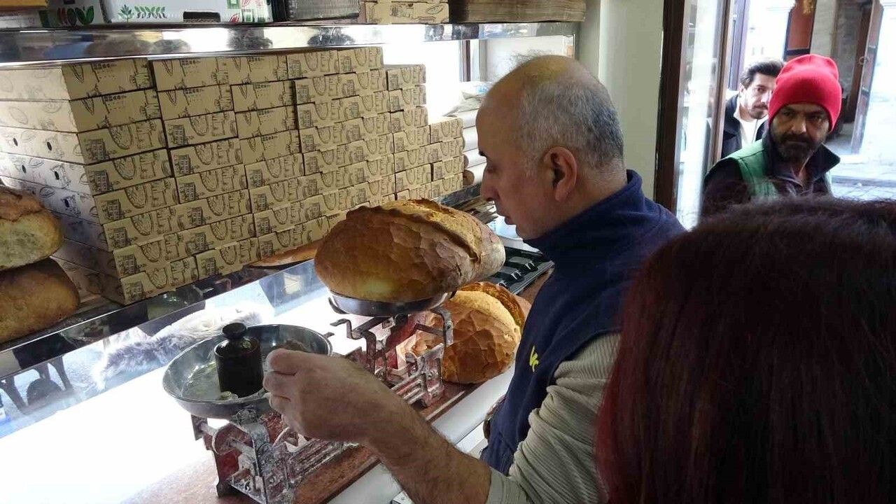 Trabzon'da fırınlara yönelik denetim: gramaj ve etiket kontrolleri