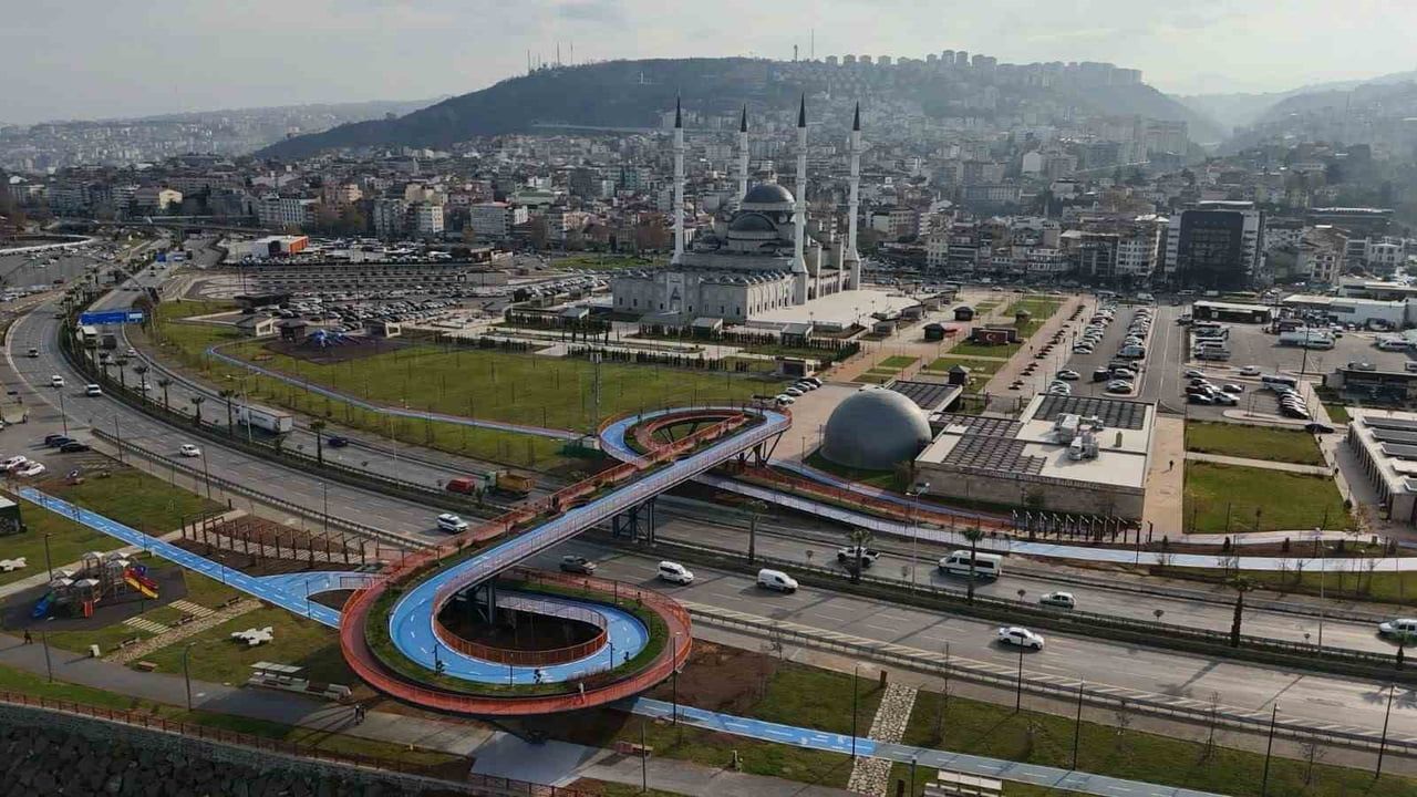 Trabzon Pazarkapı'da 250 Metrelik Ekolojik Köprü Tamamlandı