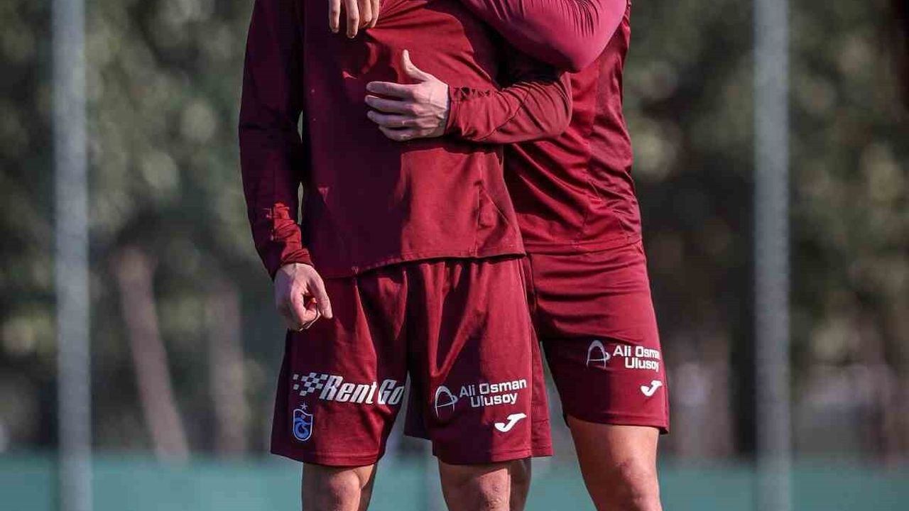 Trabzonspor Göztepe deplasmanına hazırlandı, İzmir'e hareket etti