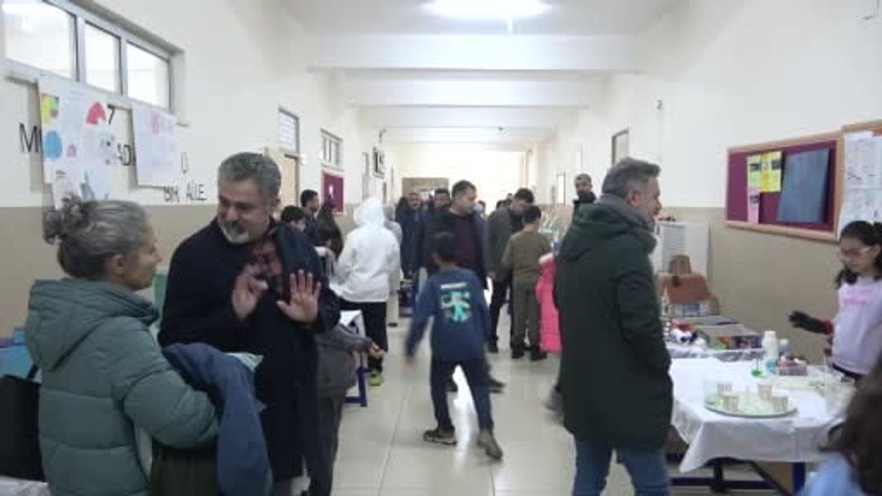 Tunceli'de Bilim ve Sanat Şenliği öğrencilerin projeleri ve performanslarıyla dikkat çekti
