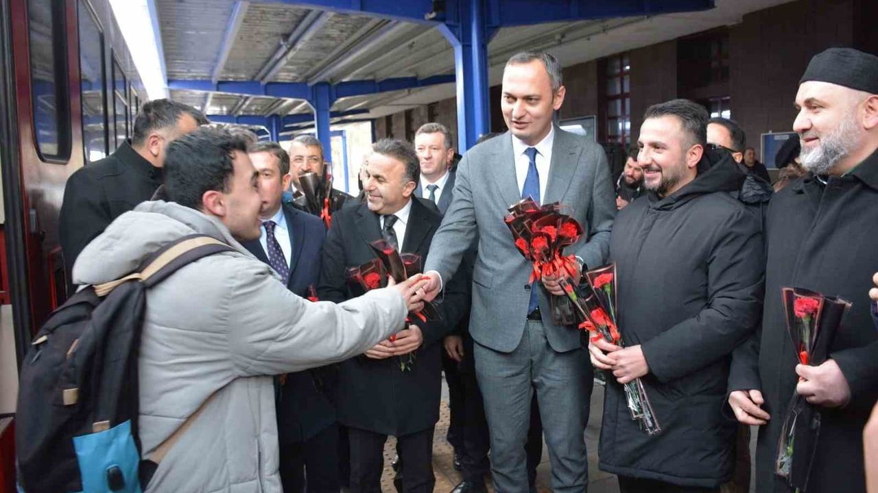 Turistik Doğu Ekspresi Erzurum'da Dört Saatlik Mola Verdi