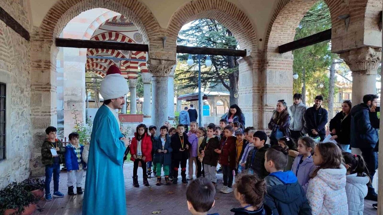Turizm öğrencileri '500. Yılında Kurşunlu Külliyesi'ni yerinde inceledi