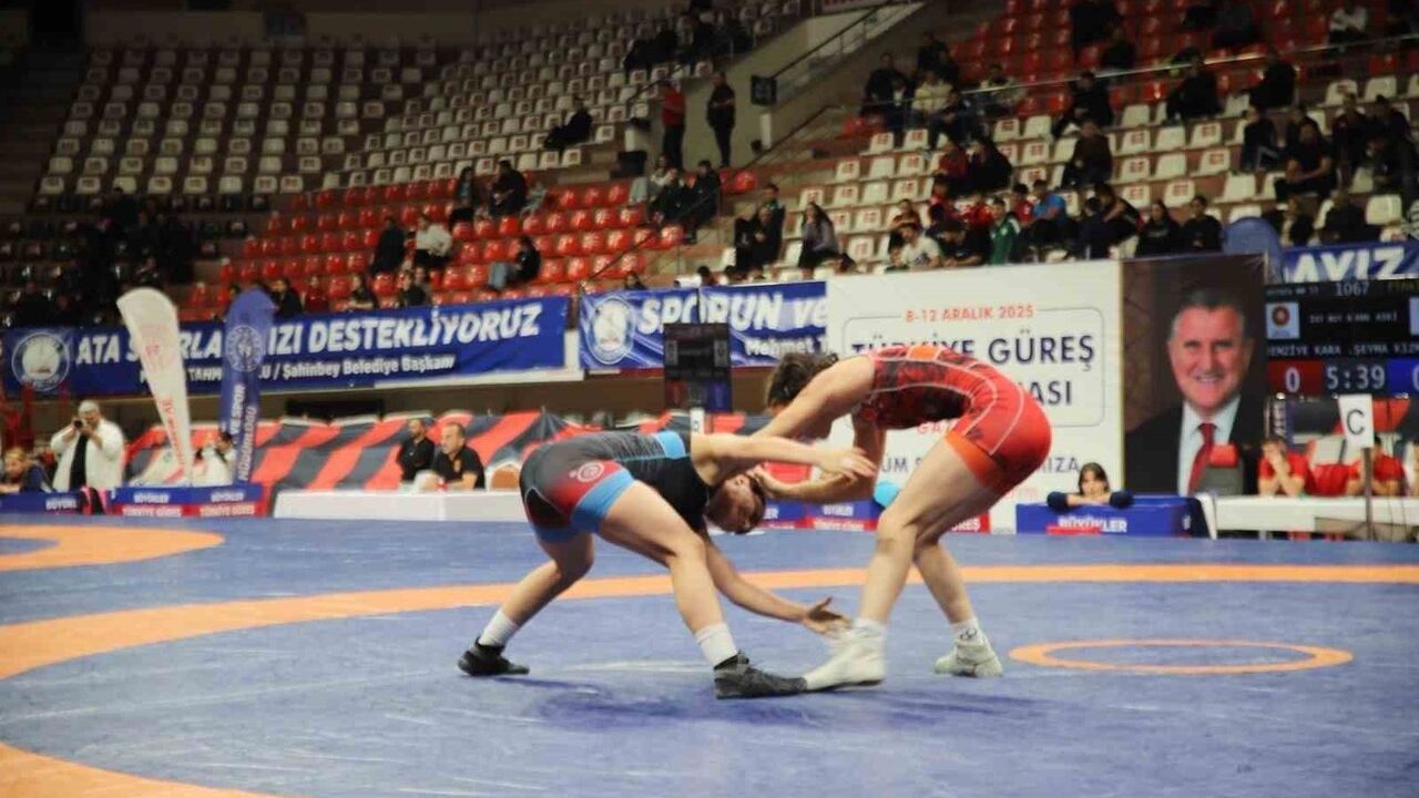 Türkiye Güreş Şampiyonası Gaziantep’te tamamlandı