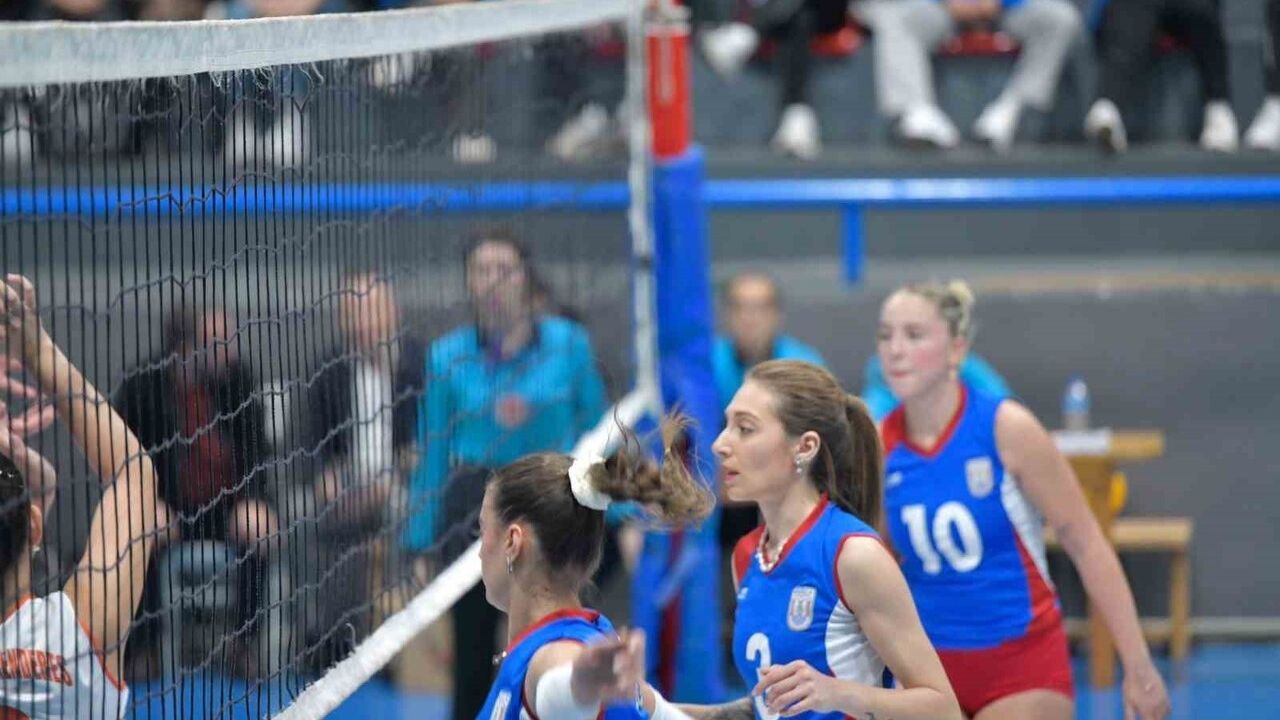 TÜSF Türkiye Voleybol Şampiyonası eleme müsabakaları tamamlandı