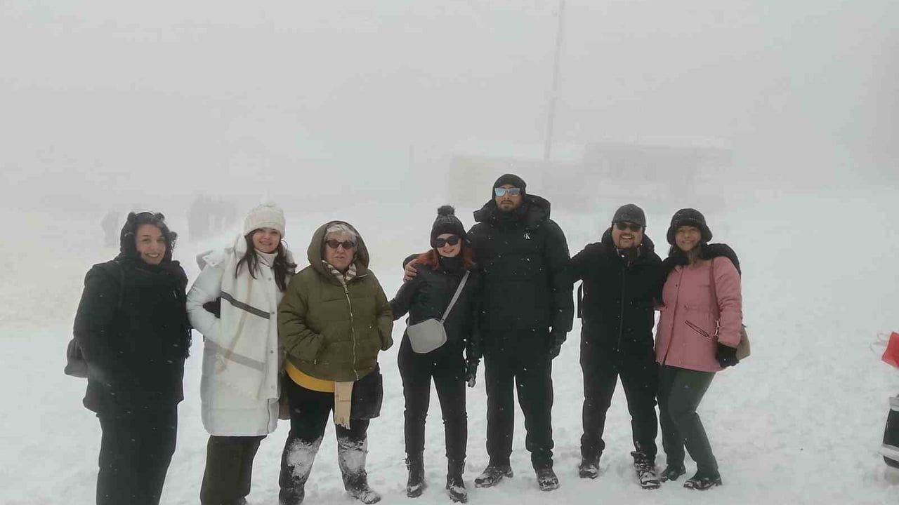 Uludağ'da yılbaşı coşkusu: Rezervasyonlar doldu, pistler hazır