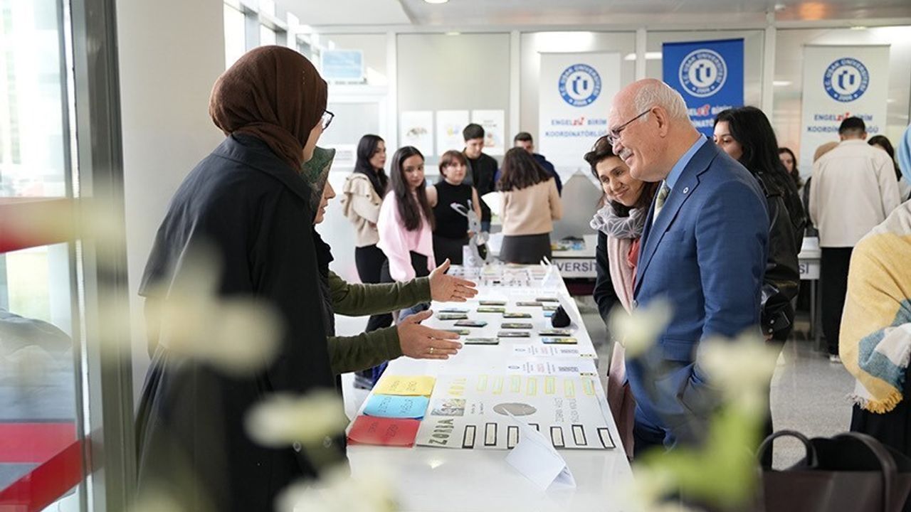 Uşak Üniversitesi'nde Dünya Engelliler Günü etkinliği