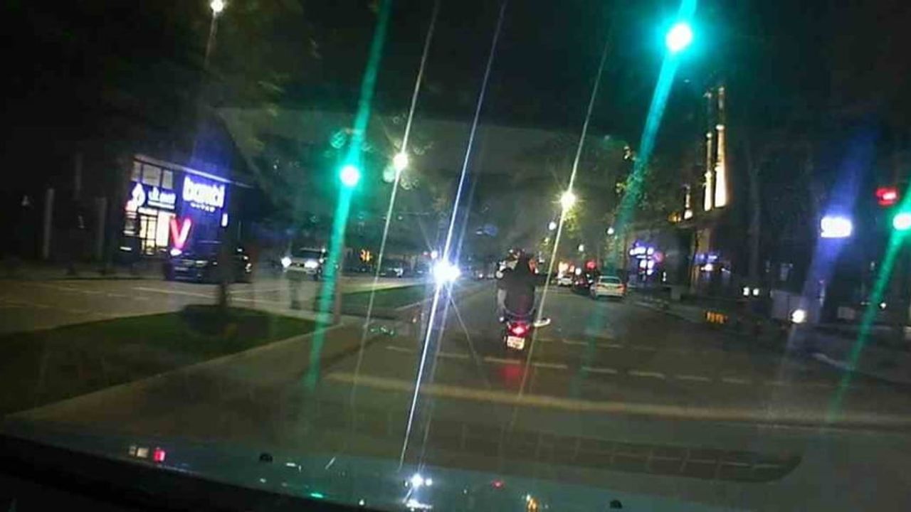 Üsküdar'da tehlikeli motosiklet sürüşü kamerada