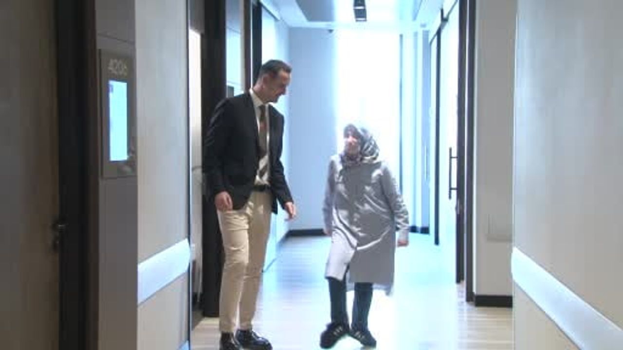 V-Notes ile izsiz cerrahi: 17 ameliyat sonrası 8 cm miyomdan kurtuluş