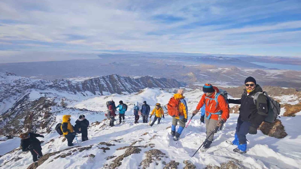 Vadi Doğa Sporları Kulübü, Erek Dağı'na Zirve Tırmanışı