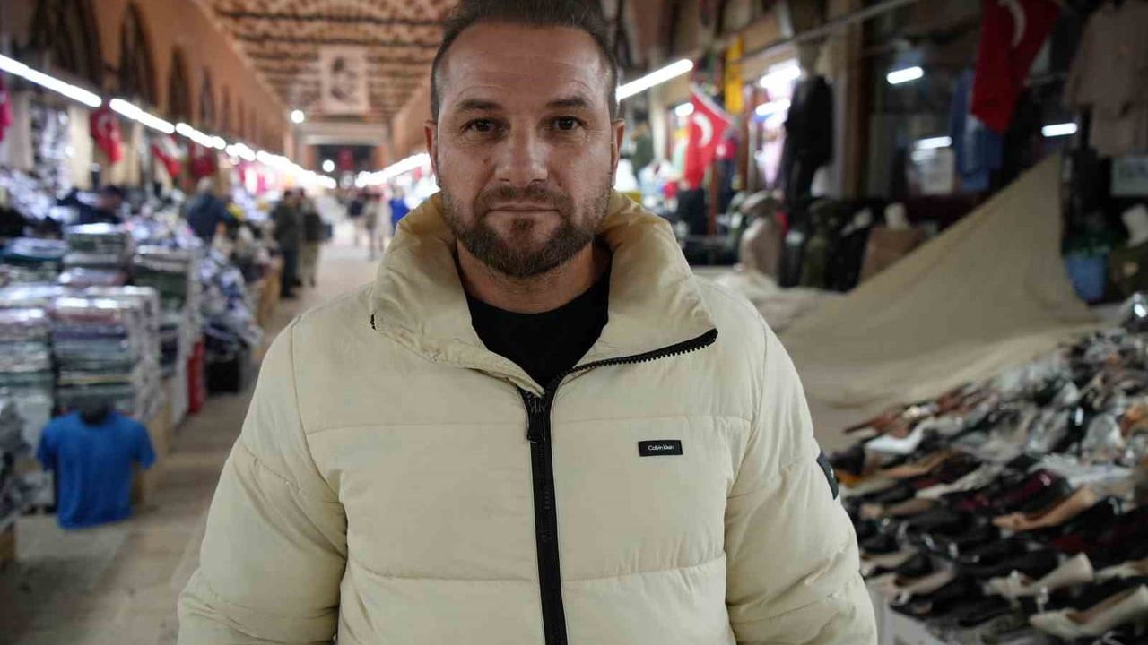 Vakıf kira zamları tarihi çarşı esnafını zora sokuyor